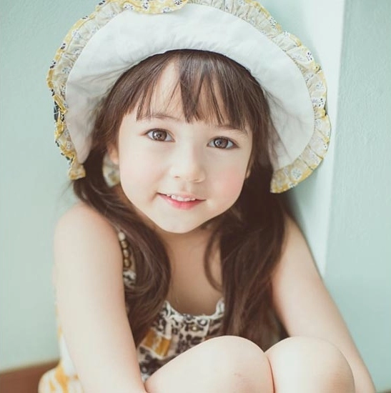 Cô bé 5 tuổi có gương mặt hoàn hảo nhất thái lan lớn lên có còn xinh xắn