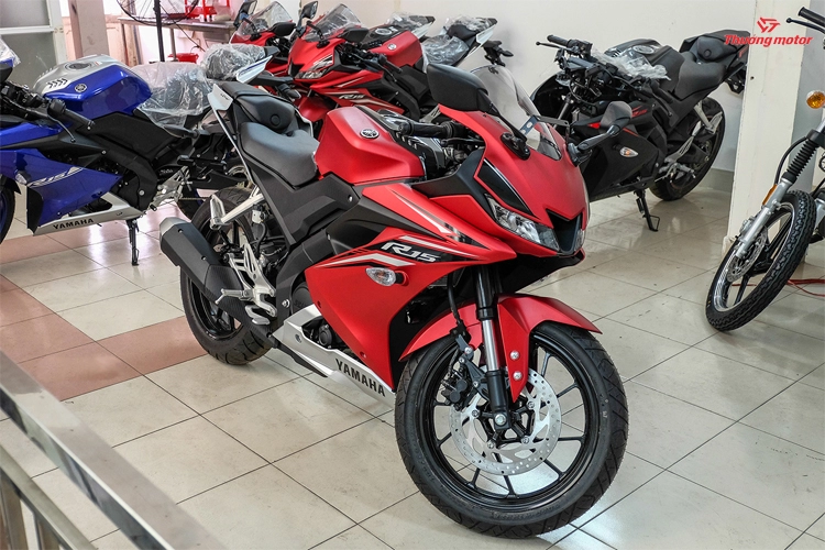 Cùng ngắm yamaha r15 v30 phiên bản 2017 có giá trên 115 triệu