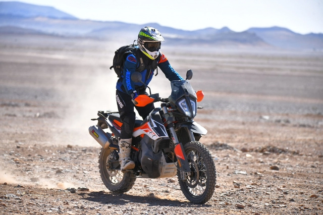 Đánh giá ktm 790 adventure r 2019 - luồng gió mới trong phân khúc adventure