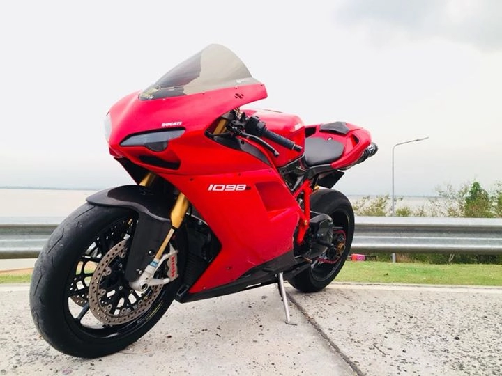 Ducati 1098s đẳng cấp siêu mô tô hàng đầu thế giới