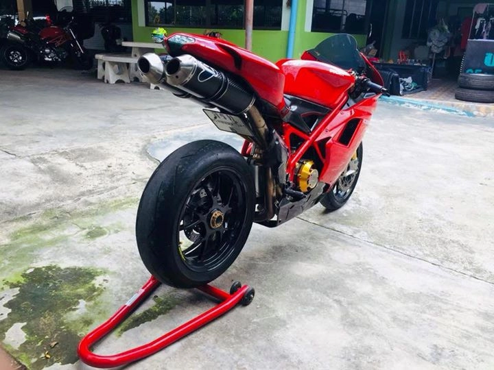 Ducati 1098s đẳng cấp siêu mô tô hàng đầu thế giới