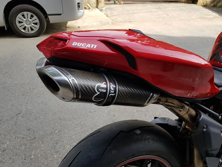 Ducati 1198 siêu xe danh tiếng ngay từ thưở khai sinh
