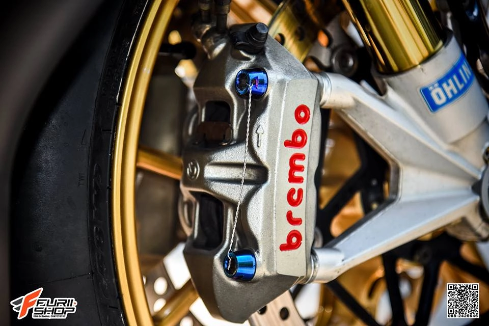 Ducati 848 evo vẻ đẹp miễn cưỡng từ biker thái