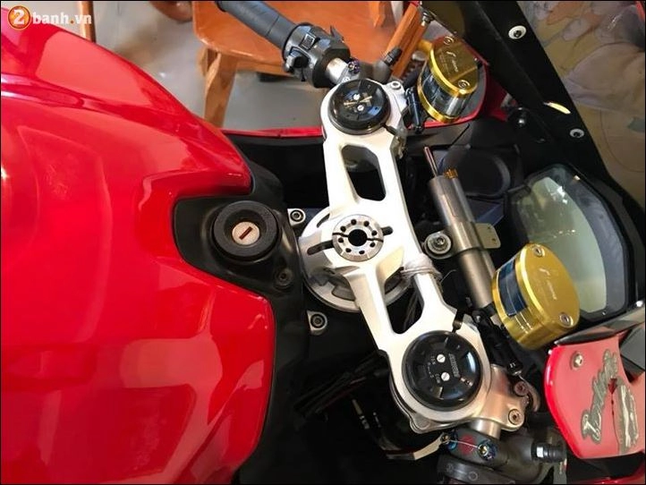Ducati 899 panigale độ hoàn mỹ qua tem đấu cực chất