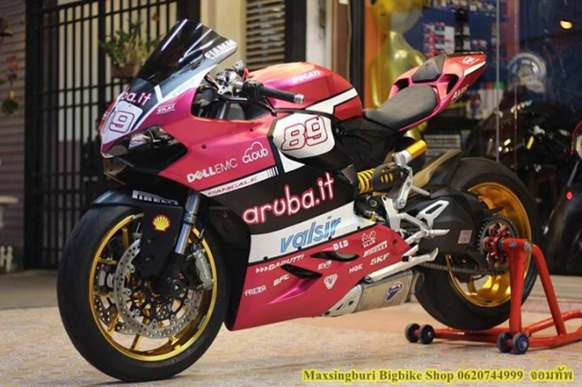 Ducati 899 panigale vẻ đẹp bốc cháy với phong cách superbike