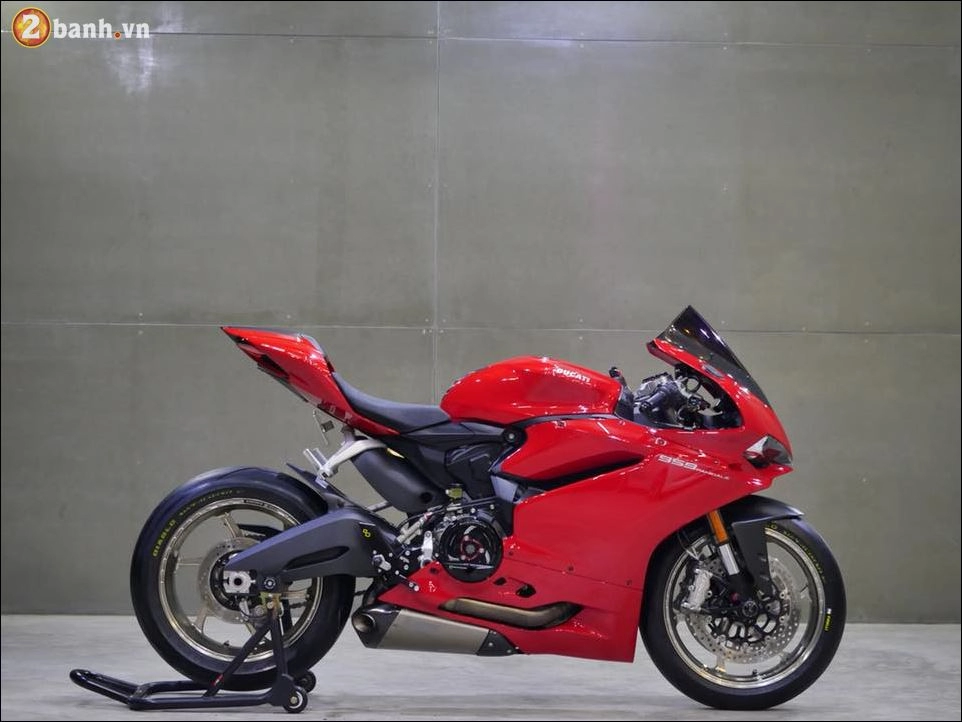 Ducati 959 panigale vẻ đẹp kiêu ngạo từ kẻ mệnh danh quỷ đỏ