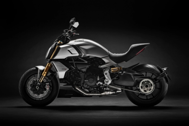 Ducati diavel 1260 diavel 1260 s 2019 lộ diện trước thềm sự kiện eicma 2018