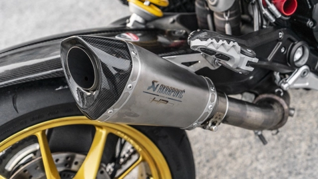 Ducati hypermotard độ nóng bỏng với bộ cánh thể thao độc quyền