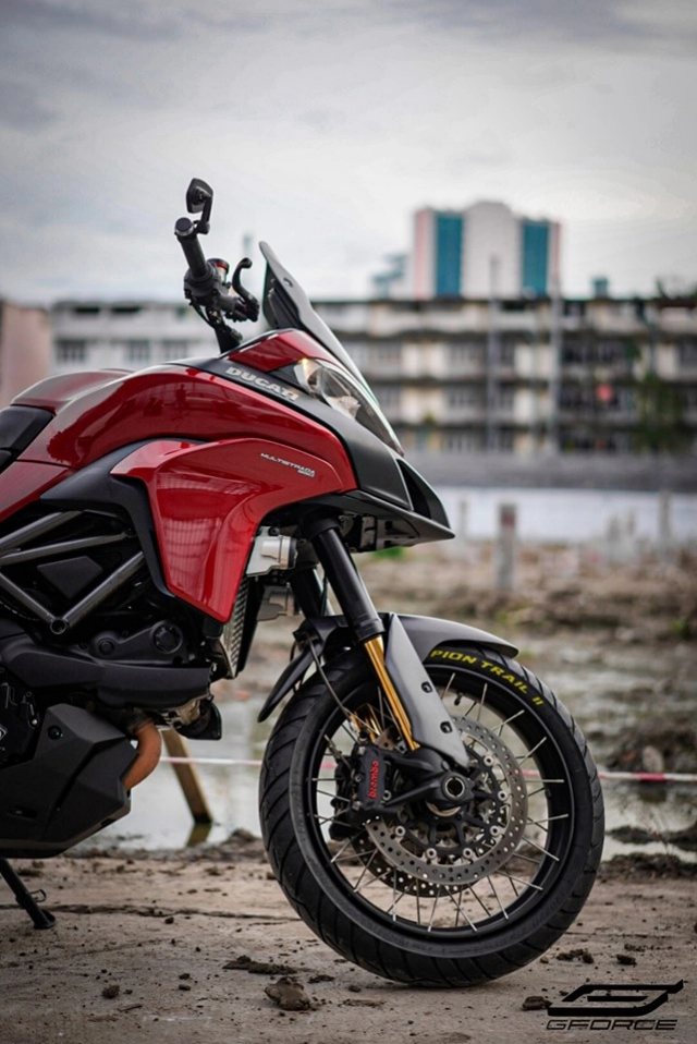 Ducati multistrada 950 độ cực chất với phong cách ruby red