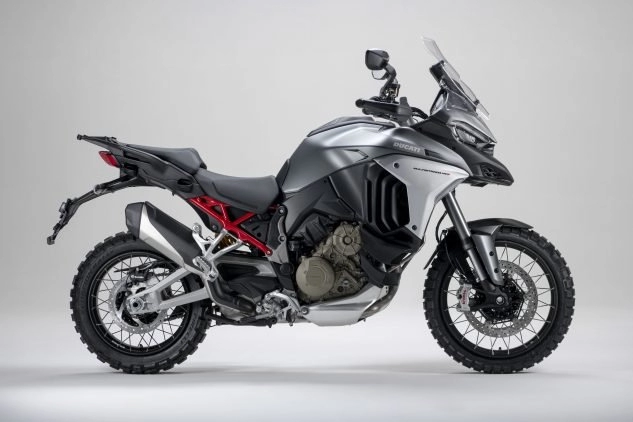 Ducati multistrada v4 2021 lộ giá bán đầy bất ngờ