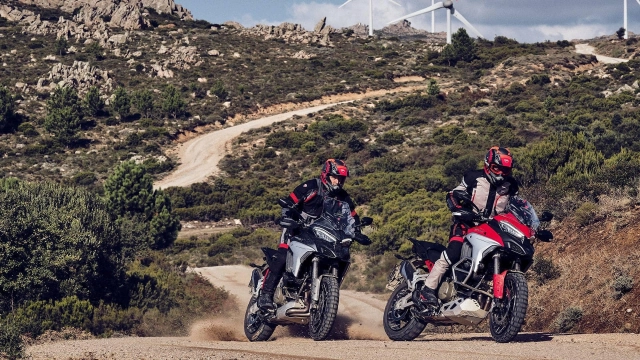 Ducati multistrada v4 2021 lộ giá bán đầy bất ngờ