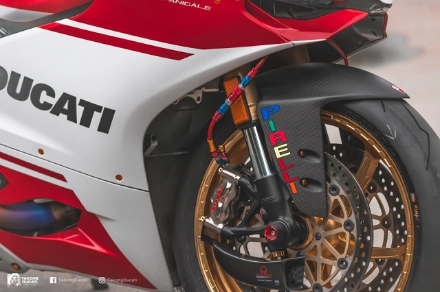 Ducati panigale 899 độ đỉnh điểm với công nghệ đồ chơi cao cấp