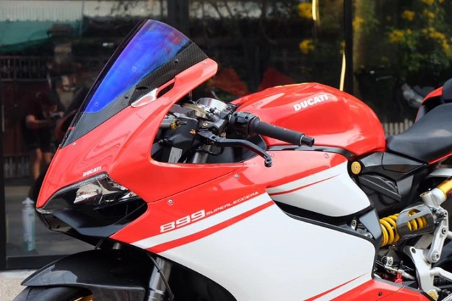 Ducati panigale 899 độ siêu ngầu và đầy hấp dẫn với phong cách superleggera
