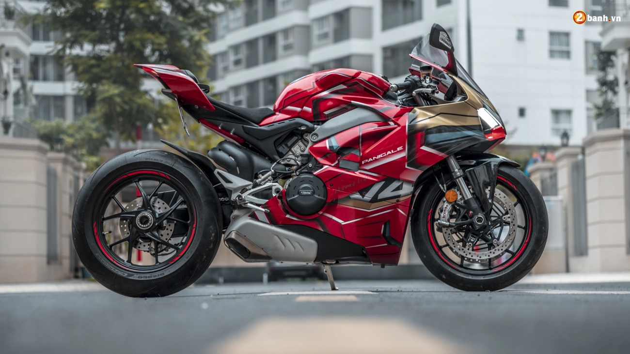 Ducati panigale v4 độ phong cách iron man độc nhất vô nhị tại việt nam