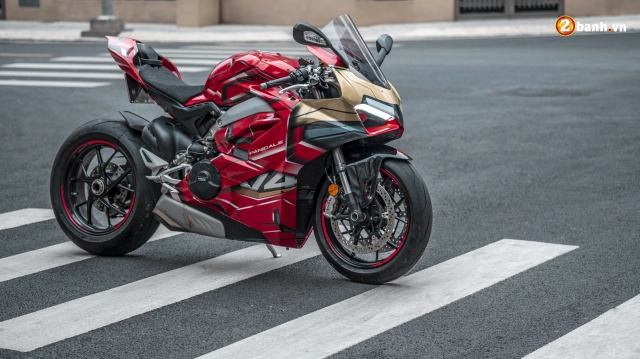 Ducati panigale v4 độ phong cách iron man độc nhất vô nhị tại việt nam