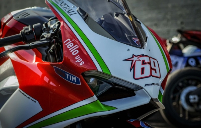 Ducati panigale v4 - hayden tribute phiên bản đặc biệt từ đại lý với giá hơn 15 tỷ