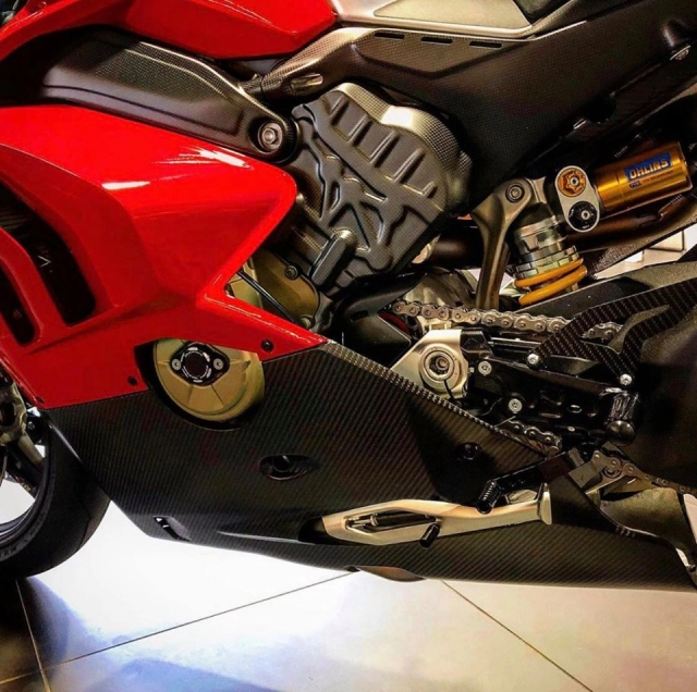 Ducati panigale v4 r độ siêu khủng sở hữu dàn chân vô cùng đặc biệt