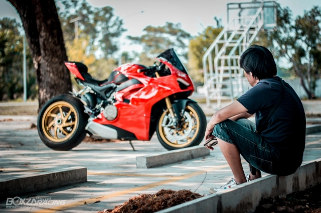 Ducati panigale v4 s độ - hoàn hảo như nơi nó được sinh ra