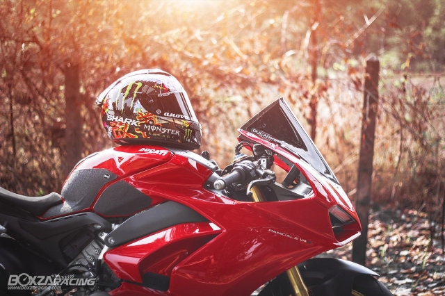 Ducati panigale v4 s độ - hoàn hảo như nơi nó được sinh ra