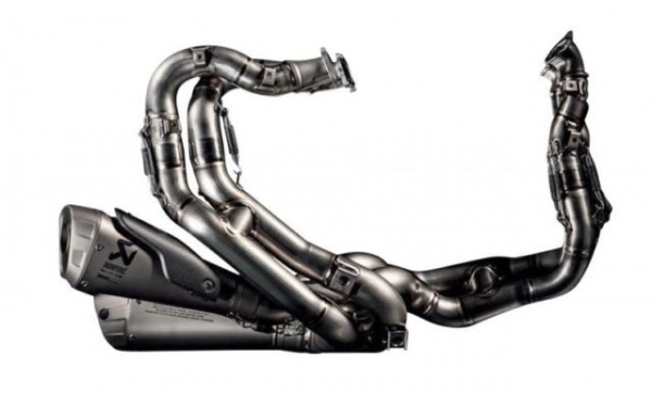 Ducati panigale v4r trang bị ống xả dành riêng từ akrapovic tăng sức mạnh lên 230 mã lực