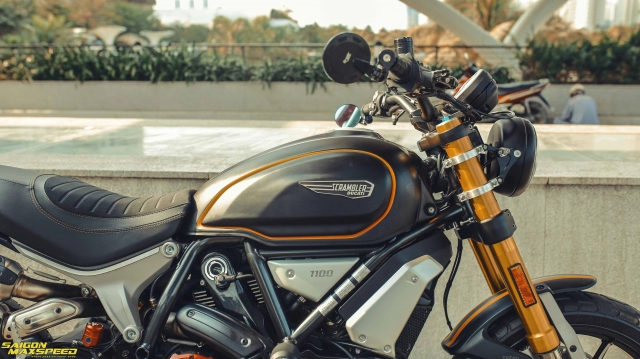 Ducati scrambler 1100 sport độ - vẻ đẹp thanh lịch đầy ấp công nghệ trên đường phố việt