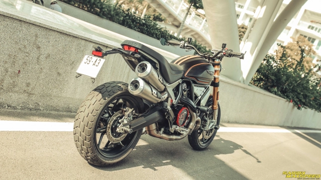 Ducati scrambler 1100 sport độ - vẻ đẹp thanh lịch đầy ấp công nghệ trên đường phố việt