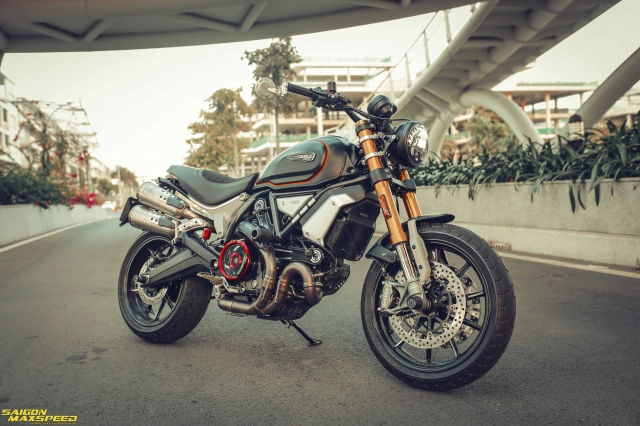 Ducati scrambler 1100 sport độ - vẻ đẹp thanh lịch đầy ấp công nghệ trên đường phố việt