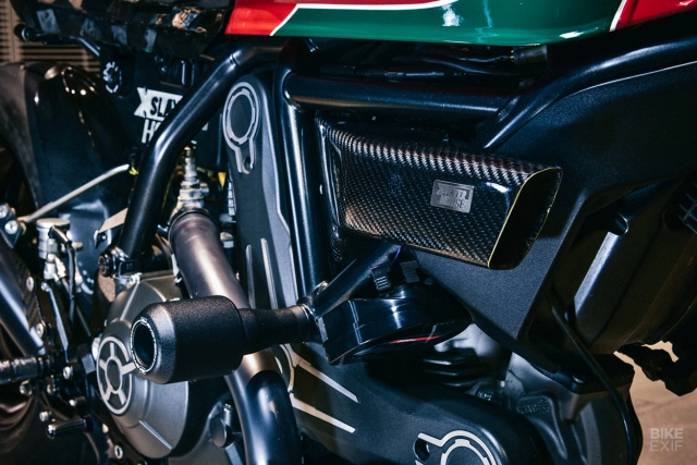 Ducati scrambler độ ấn tượng từ nhà thiết kế honda r 