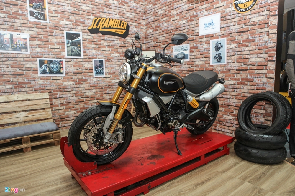 Ducati scrambler sport 1100 về việt nam giá 505 triệu đồng