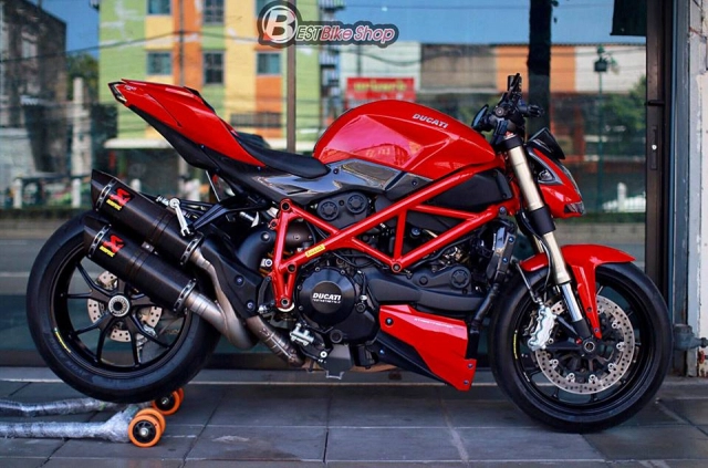 Ducati streetfighter 848 độ chất ngất với dàn option hàng hiệu