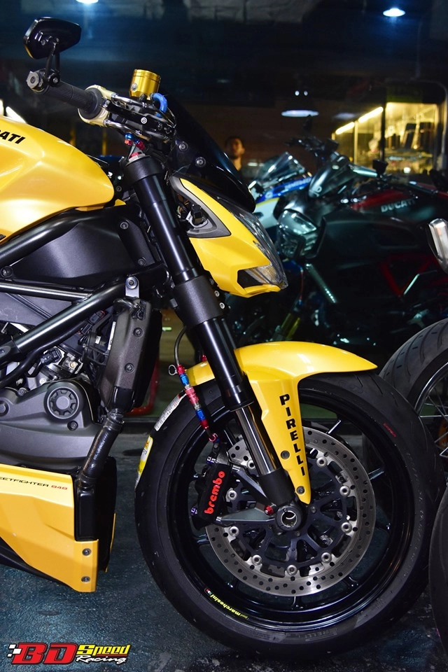 Ducati streetfighter 848 độ cực chất với diện mạo chú ong vàng