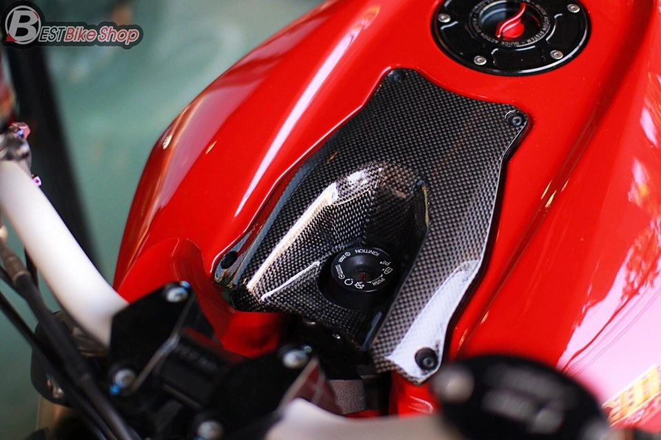 Ducati streetfighter hồi sinh vẻ đẹp 1 thời với dàn trang bị đình đám