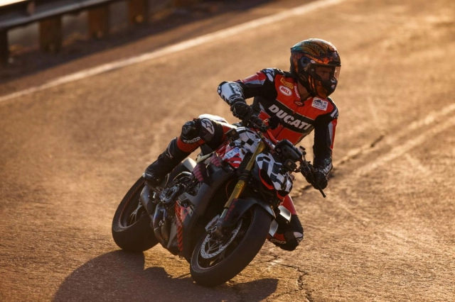 Ducati streetfighter v4 có thể dành chiến thắng tại pikes peak 2019 nếu carlin dunne không gặp nạn