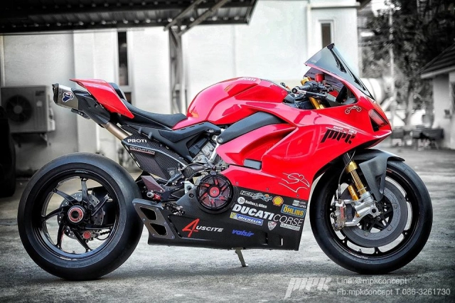 Ducati v4s panigale độ siêu tưởng với dàn trang bị khủng khiếp