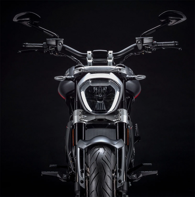 Ducati xdiavel dark và xdiavel black star 2021 vừa ra mắt