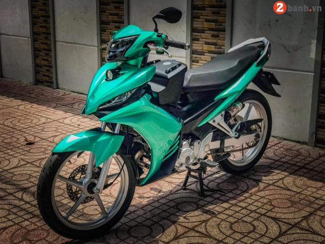 Exciter 135 độ gây mê người xem với bộ giáp petronas