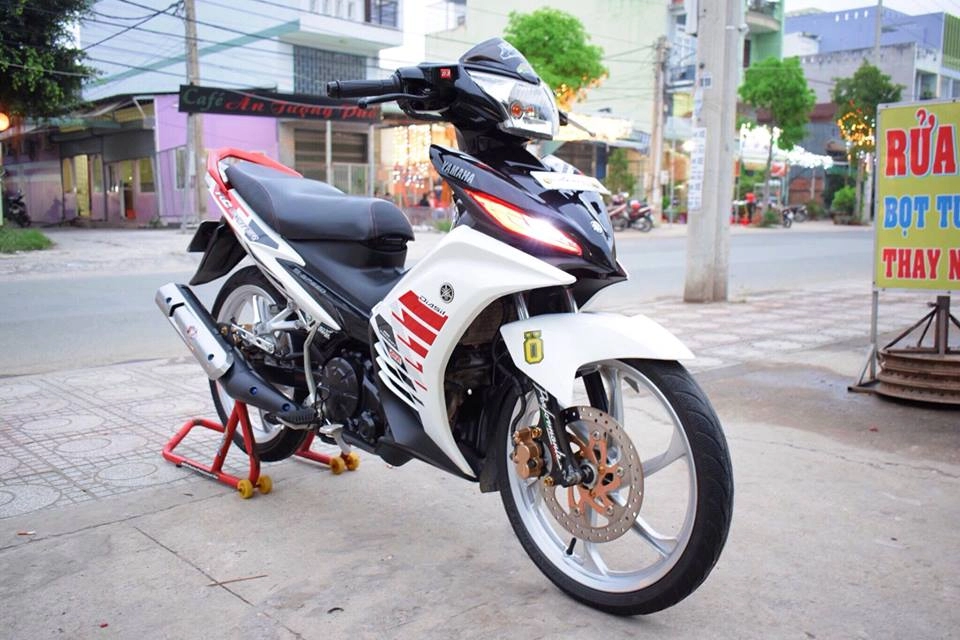 Exciter 135 kiểng nhẹ gây ấn tượng của chàng trai chạy grabbike