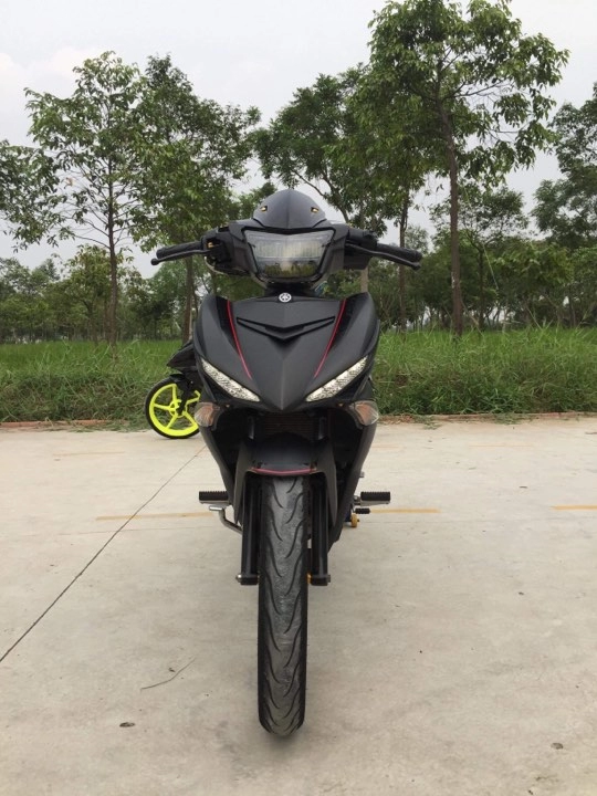 Exciter 150 độ bắt mắt với bộ cánh matte black của biker cần thơ