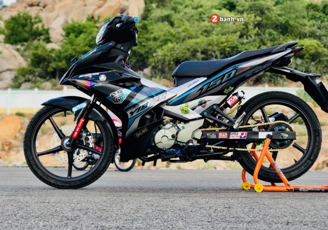 Exciter 150 độ đẹp mặn mà với phụ kiện racing boy