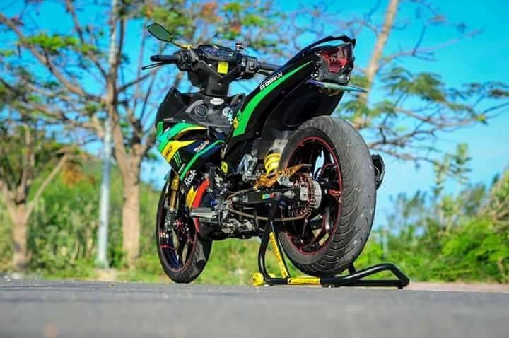 Exciter 150 monster nha trang show nhẹ dưới nắng