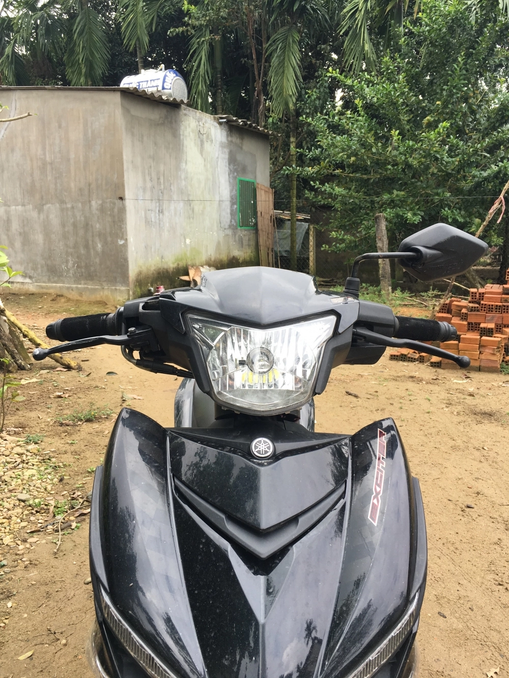 Exciter 150cc bị lệch cổ sau khi té