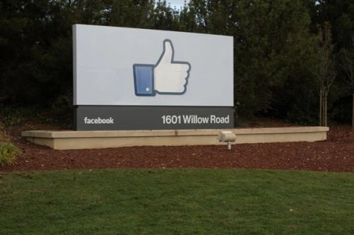 Facebook hơn 1000 yếu tố chi phối thuật toán xếp hạng news feed