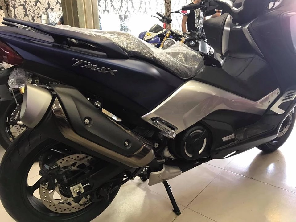 Hàng về yamaha tmax 750 2017 màu mới cực đẹp xe full options châu âu