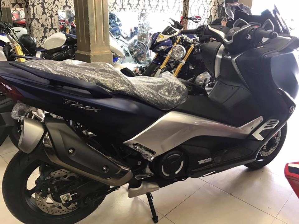 Hàng về yamaha tmax 750 2017 màu mới cực đẹp xe full options châu âu