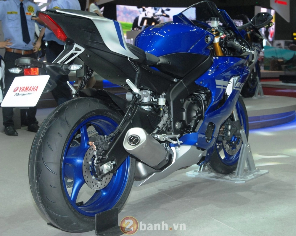 Hình ảnh chi tiết yamaha yzf-r6 2017 đầu tiên tại việt nam