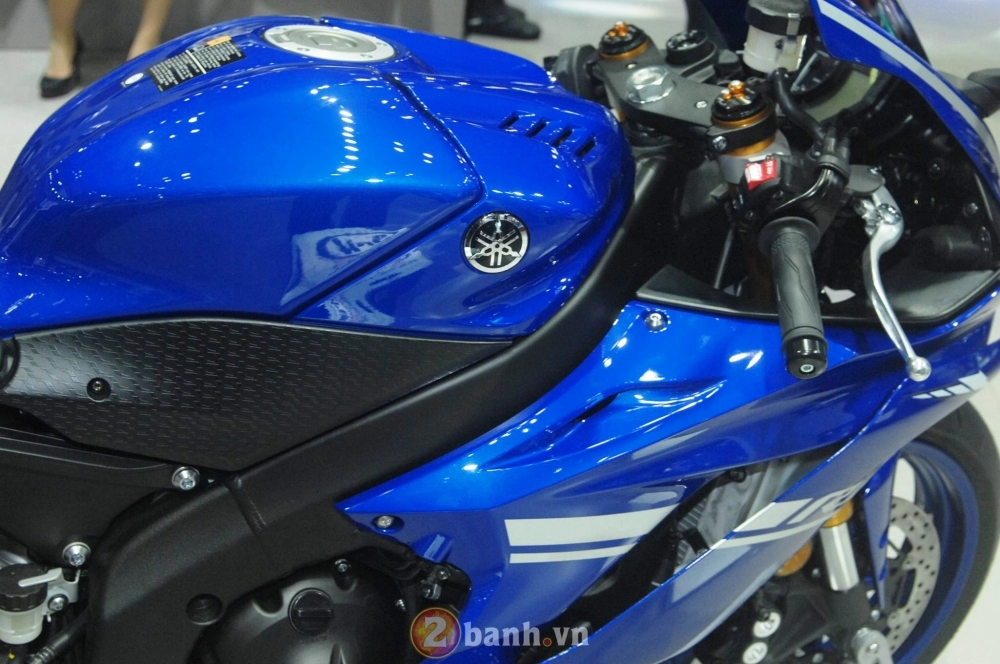 Hình ảnh chi tiết yamaha yzf-r6 2017 đầu tiên tại việt nam