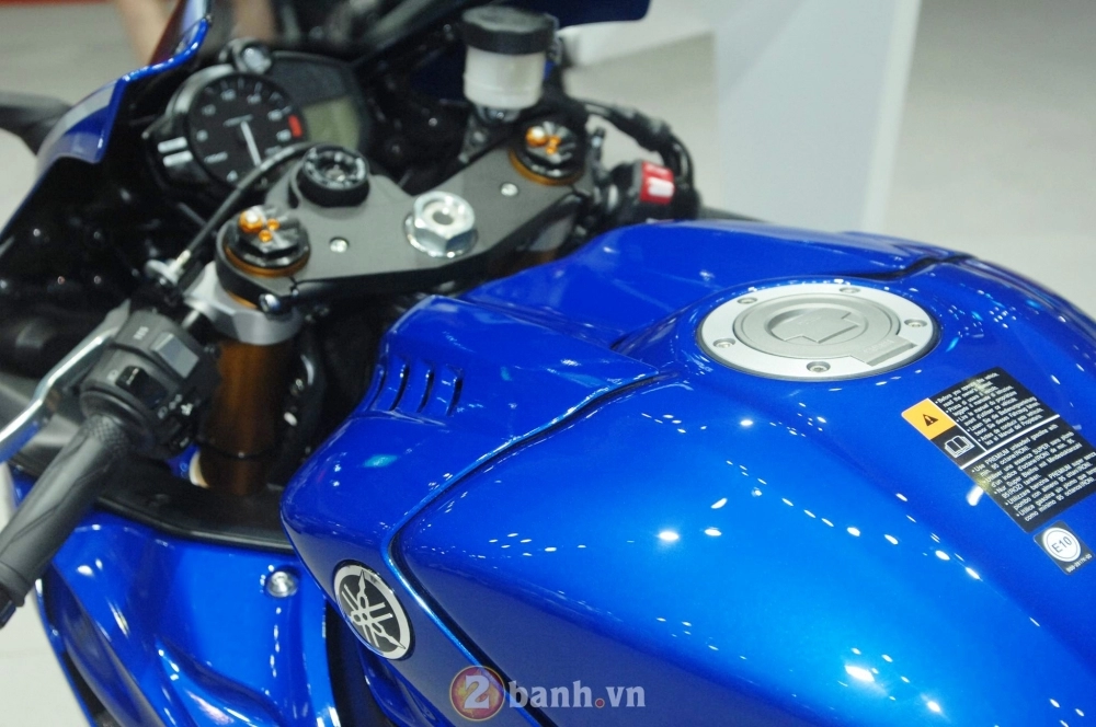 Hình ảnh chi tiết yamaha yzf-r6 2017 đầu tiên tại việt nam