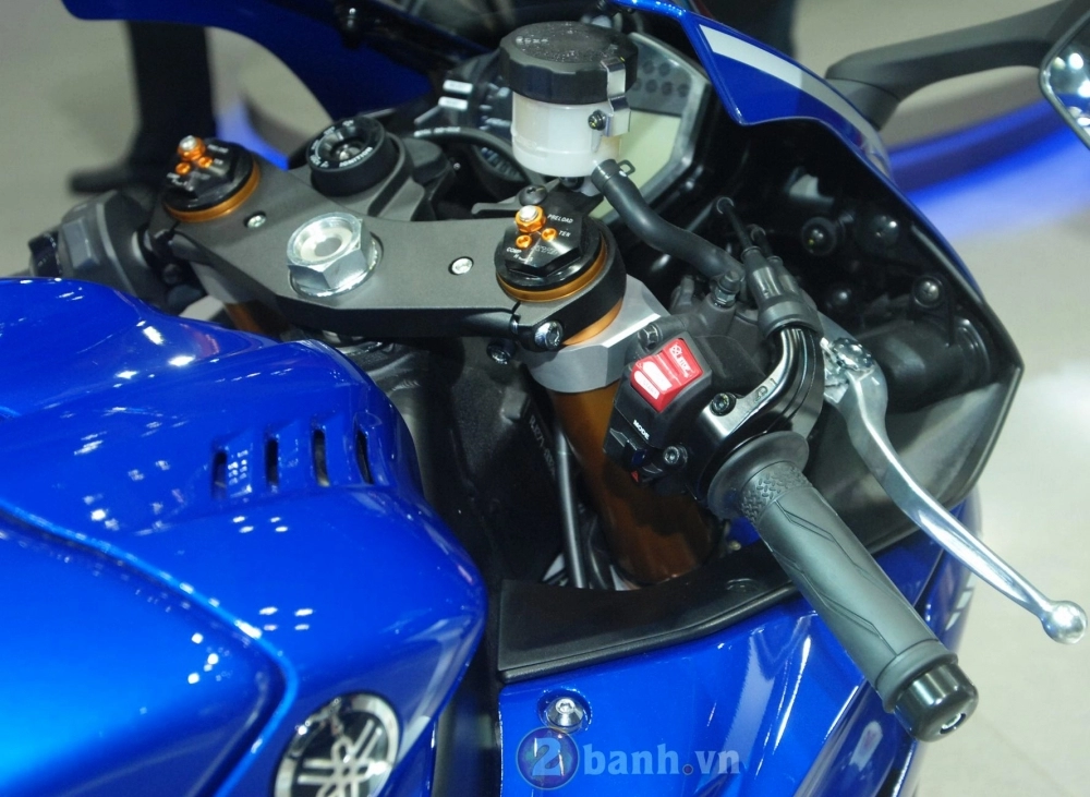 Hình ảnh chi tiết yamaha yzf-r6 2017 đầu tiên tại việt nam