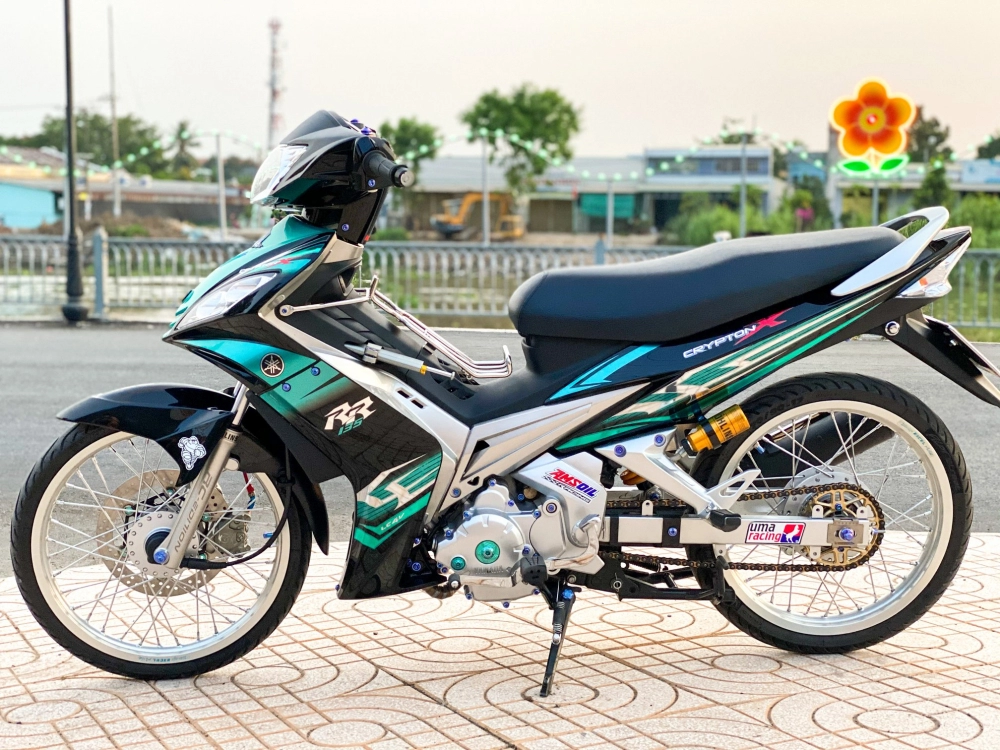 Hồi xuân exciter côn tự động với bộ áo crypton x và dàn đồ hiệu chất chơi