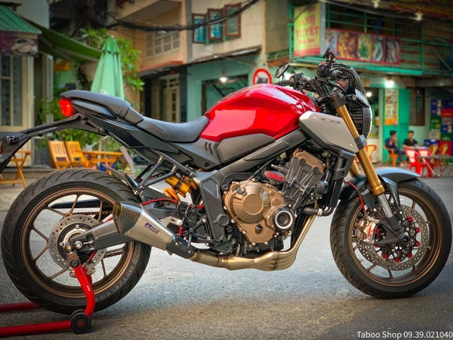 Honda cb650r độ nhẹ theo phong cách chạy phố của biker việt